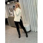 Blusa Nori Alongada Nuvem Com detalhe na manga e gola Off 1305
