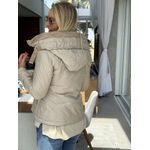 Jaqueta Curta Feminina Alpelo Reversível Bege