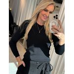 Blusa Gola Redonda Com Manga De Cava Posta Preto 2806