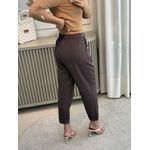 Calça Biamar Com Pregas e Detalhes Em Botões Marrom 2207