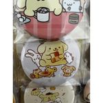 Buttons pompompurin