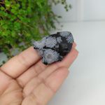 PEDRA BRUTA OBSIDIANA - FLOCOS DE NEVE 