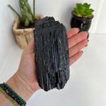 TURMALINA NEGRA 714G 12CM - PEÇA ÚNICA