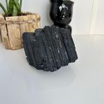 Pedra Bruta Turmalina Negra 955g 10 cm - Peça Única