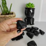 PEDRA ROLADA OBSIDIANA NEGRA - PROTEÇÃO ESPIRITUAL