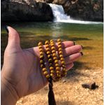 Japamala 108 Contas Madeira E Pedra Olho de Tigre - Proteção e Prosperidade