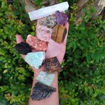 KIT 12 CRISTAIS BOAS ENERGIAS 