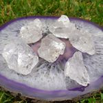 Pedra Bruta Cristal Quartzo Natural P - Equilíbrio e cura