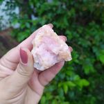 PEDRA BRUTA OPALA ROSA – AMOR E EMOÇÕES 