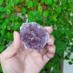 PEDRA BRUTA LEPIDOLITA/MICA LILÁS – AFLORA SENSIBILIDADE