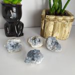 DRUSA DE CELESTITA 65 A 95 GR – PEDRA CELESTIAL