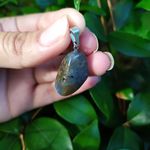 PINGENTE LABRADORITA - PEDRA DA MAGIA E INTUIÇÃO
