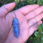 PÊNDULO EGÍPCIO QUARTZO AZUL - ACALMA E TRANQUILIZA