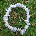 Pulseira de Cascalho Pedra Howlita - Calma e Paz