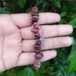Pulseira de cascalho Pedra Rodonita - Equilíbrio Emocional