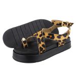Flatform Lais Onça
