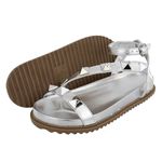 Flatform Camila Prata