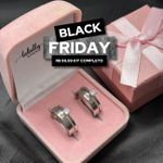 PAR DE ALIANÇAS GIRLS 3’MM RETA COM ZIRCÔNIA CENTRAL - COM DOIS ANÉIS SOLITÁRIOS DE BRINDE