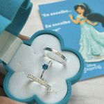 ALIANÇAS JASMINE 2MM - COM ANEL SOLITÁRIO IMPERATRIZ 