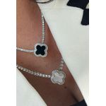 Pingente Charm Trevo Branco Para Pulseira e Riviera