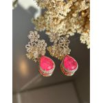 Brinco Três Flores Pink Banho de Ouro
