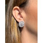 Brinco Zircônias Flor Ródio Branco
