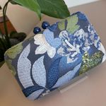 Bolsa Clutch Bordada Azul