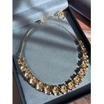 Conjunto Brinco, Colar e Anel Flores