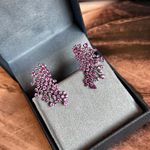 Brinco Earcuff Cravação cor Safira Rosa/Pink Joia Em Prata925