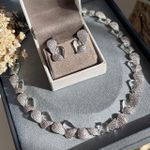 Conjunto Brinco E Colar Folhas 