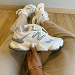 Tênis New Balance 9060 Feminino Branco Cinza