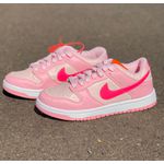Tênis Nike SB Dunk Low Rosa Pink