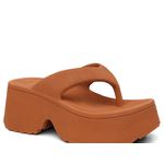 Tamanco Plataforma Feminina Chinelo Flatform Conforto – Caramelo