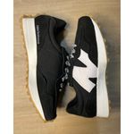 Tênis Casual Feminino New Balance 327 V1 - Preto com Branco