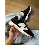 Tênis Casual Feminino New Balance 327 V1 - Preto com Branco