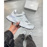 Tênis New Balance 9060 Unissex Cinza