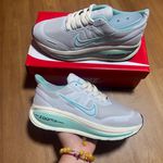 Tênis Feminino NK ZoomX Vomero - Verde Claro 
