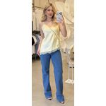 REGATA RENDA ACETINA AMARELO MANTEIGA