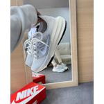 Tênis Nike Knit B3 Cinza e Branco