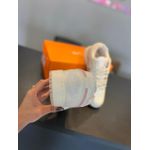 Tênis Nike Jordan Branco Com Rosa