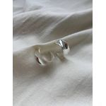 Brinco C-Hoop Escultural Banhado em Prata 925