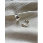 Brinco C-Hoop Escultural Banhado em Prata 925