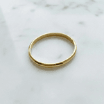 Bracelete Rígido Liso Clássico em Aço Inox Dourado