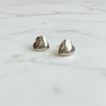 Brinco Coração Liso Minimalista em Aço Inox Prata