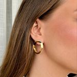 Brinco Oval Escultural Banhado em Ouro 18k