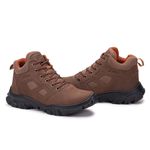 Bota Adventure em Couro GW23 Cravo 