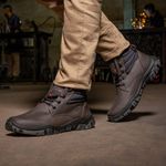  Bota Adventure em Couro GW24 Café 