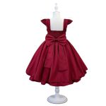 Vestido Juvenil Marsala Curto Bordado Saia Lisa Com Cinto Dourado 