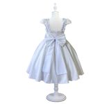 Vestido Juvenil Branco Com Aplicações De Flores Elegante 