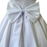 Vestido Juvenil Branco Com Aplicações De Flores Elegante 